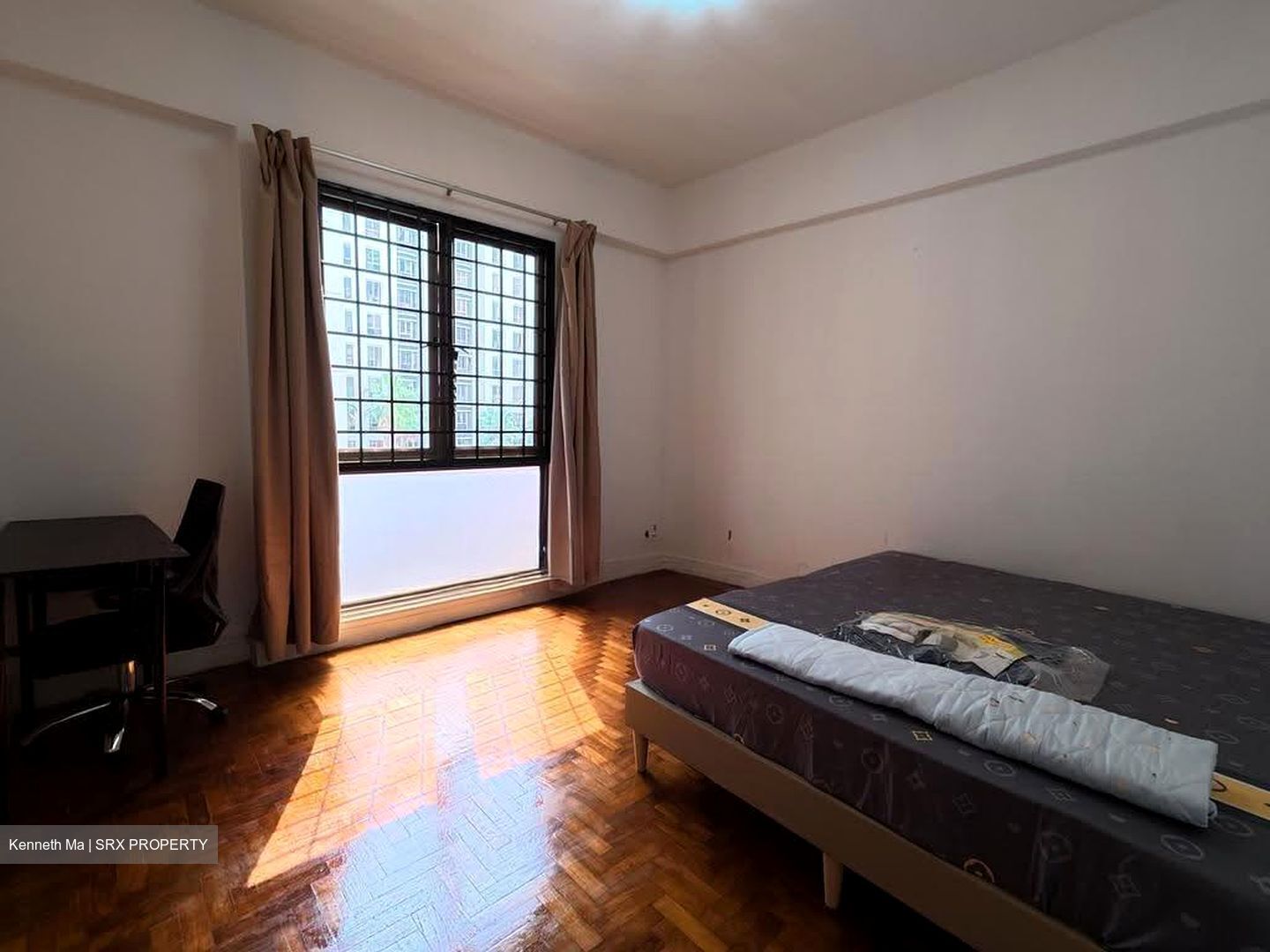 Parkview Apartments (D23), Apartment #618269231
